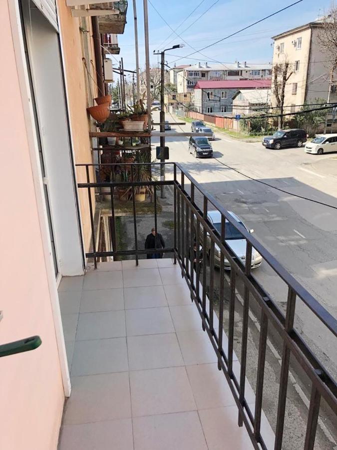 1 Квартира Люкс У Моря Soukhoumi Extérieur photo